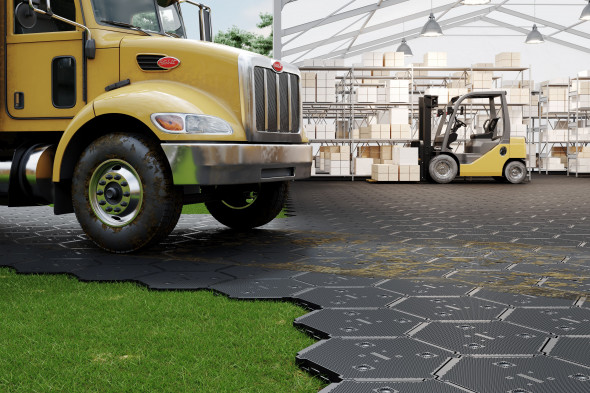 SOLID BASIC - das wabenförmige Bodenplatten-Verbundsystem schützt empfindliche Böden.
